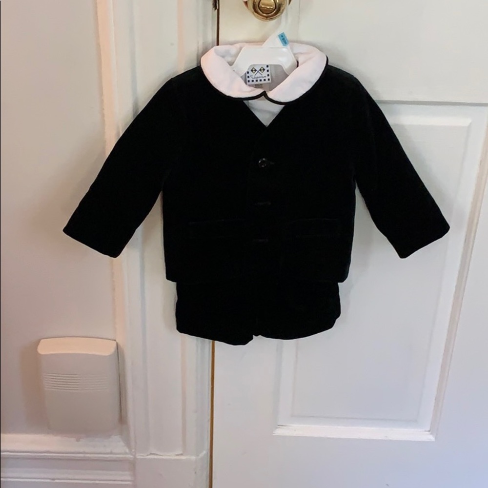 Baby velvet suit